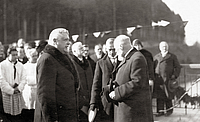 Am 3. Februar 1930 wurde die neue Murbrücke zwischen Radkersburg und Gornja Radgona eröffnet. Der damalige Bundeskanzler Johann Schober reiste mit Dr. Michael Hainisch (österreichischer Bundespräsident 1920-1928) an, um an den Feierlichkeiten zur Einweihung teilzunehmen. StARa